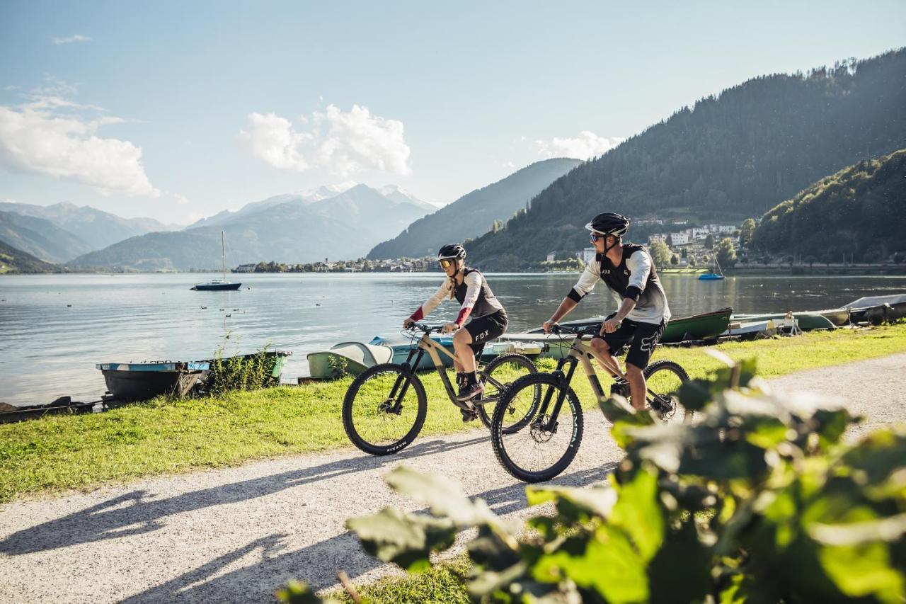 Alpenparks Hotel & Apartment Central Zell Am See Exterior photo